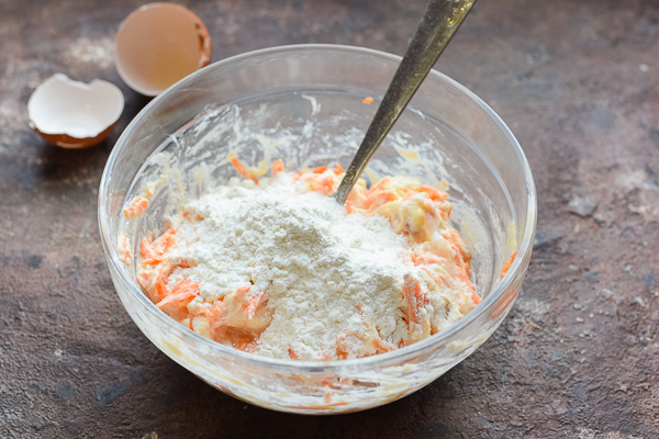 сырники с морковью и творогом рецепт фото 5